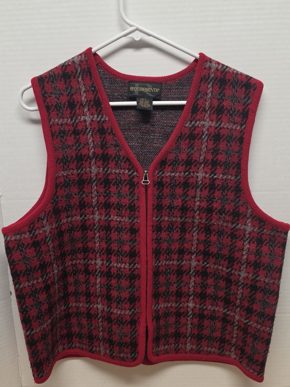 Vintage Requirements 100% Wool Red Plaid Zip-Front Sweater Vest - Size Large